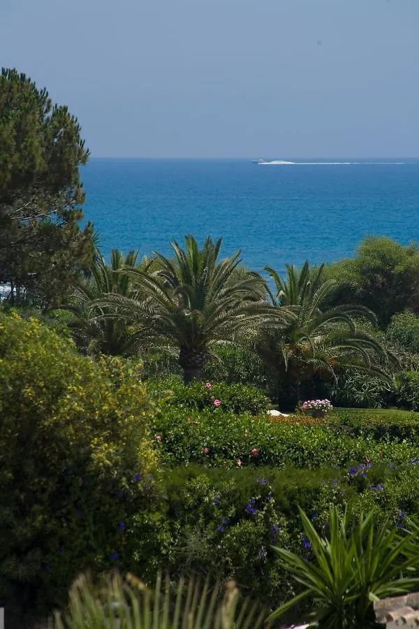 Appt 401-3-Bed-Heaven Beach-Paseo-All Year Heated Pool-Free Bikes Estepona 0*,