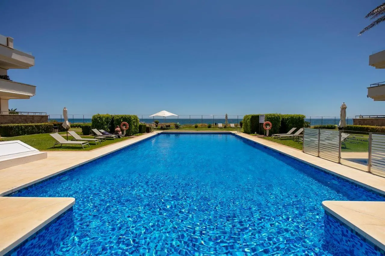 Apartment Appt 401-3-Bed-Heaven Beach-Paseo-All Year Heated Pool-Free Bikes Estepona